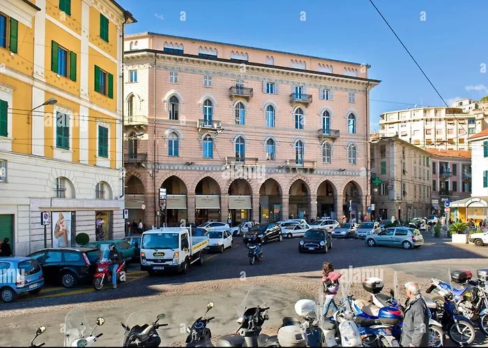 Piazza Colombo-Apartments